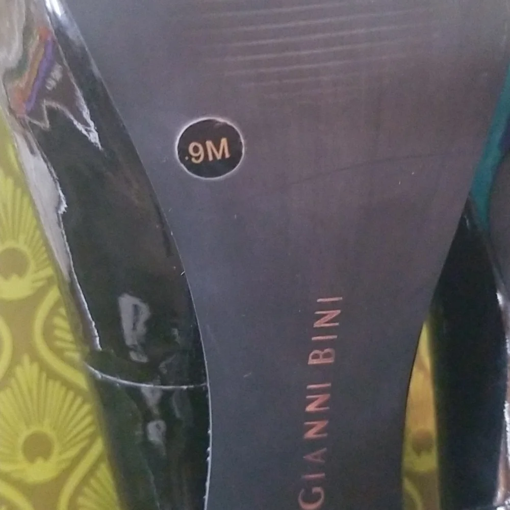 Gianni Bini Jamie009 Colorblock Platform Stiletto - Picture 7 of 9